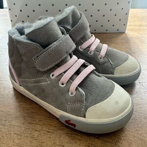 See Kai Run Devon Gray Shearling Size 11